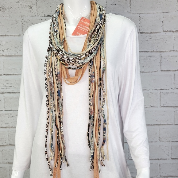 Dona Bela Shreds "Fiona" Upcycled Textile Scarf - Picture 5 of 9